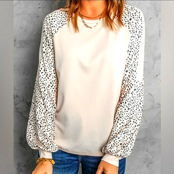 Cream Ribbed Long Sleeve Top with Leopard Print and Balloon Sleeves - Picture 3 of 11